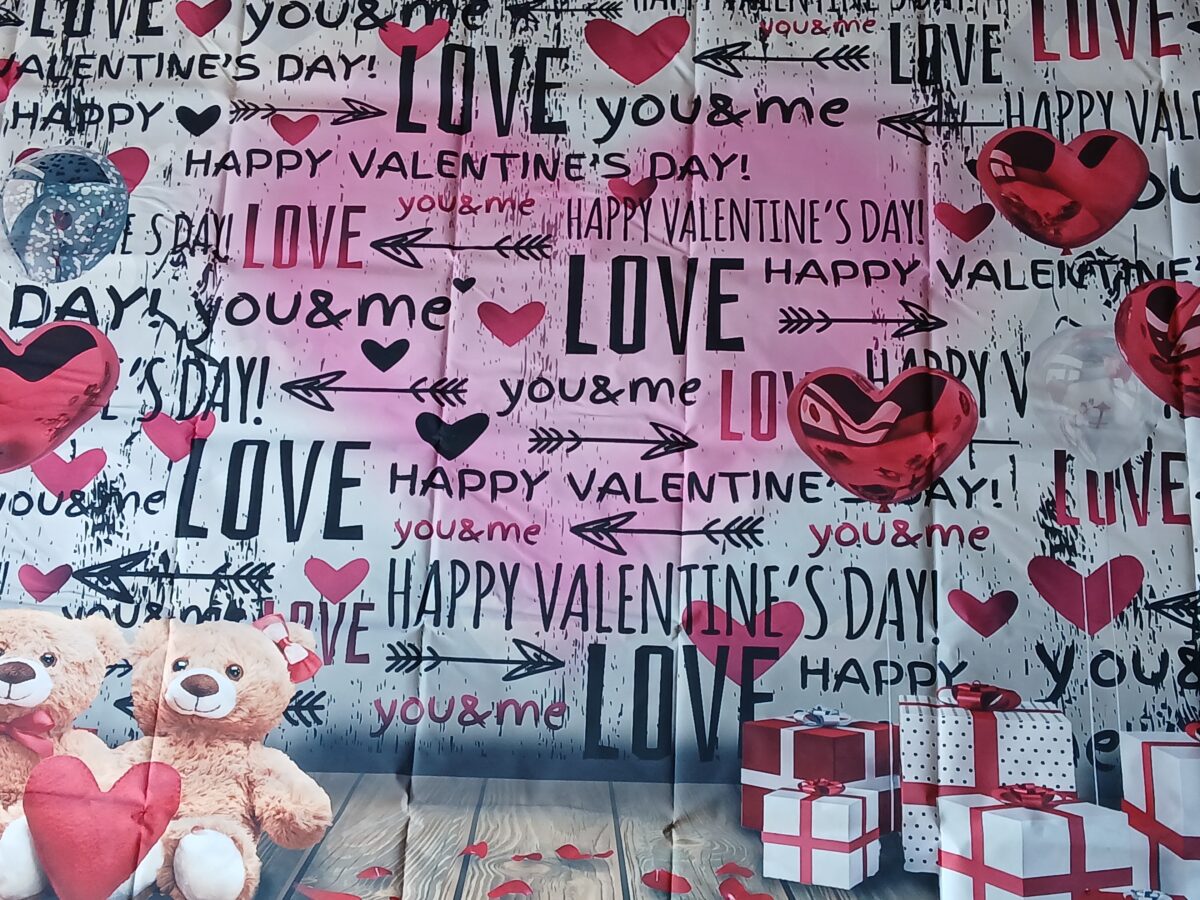 Tło serca napis Love 1,8m x 1,2m - obrazek 3