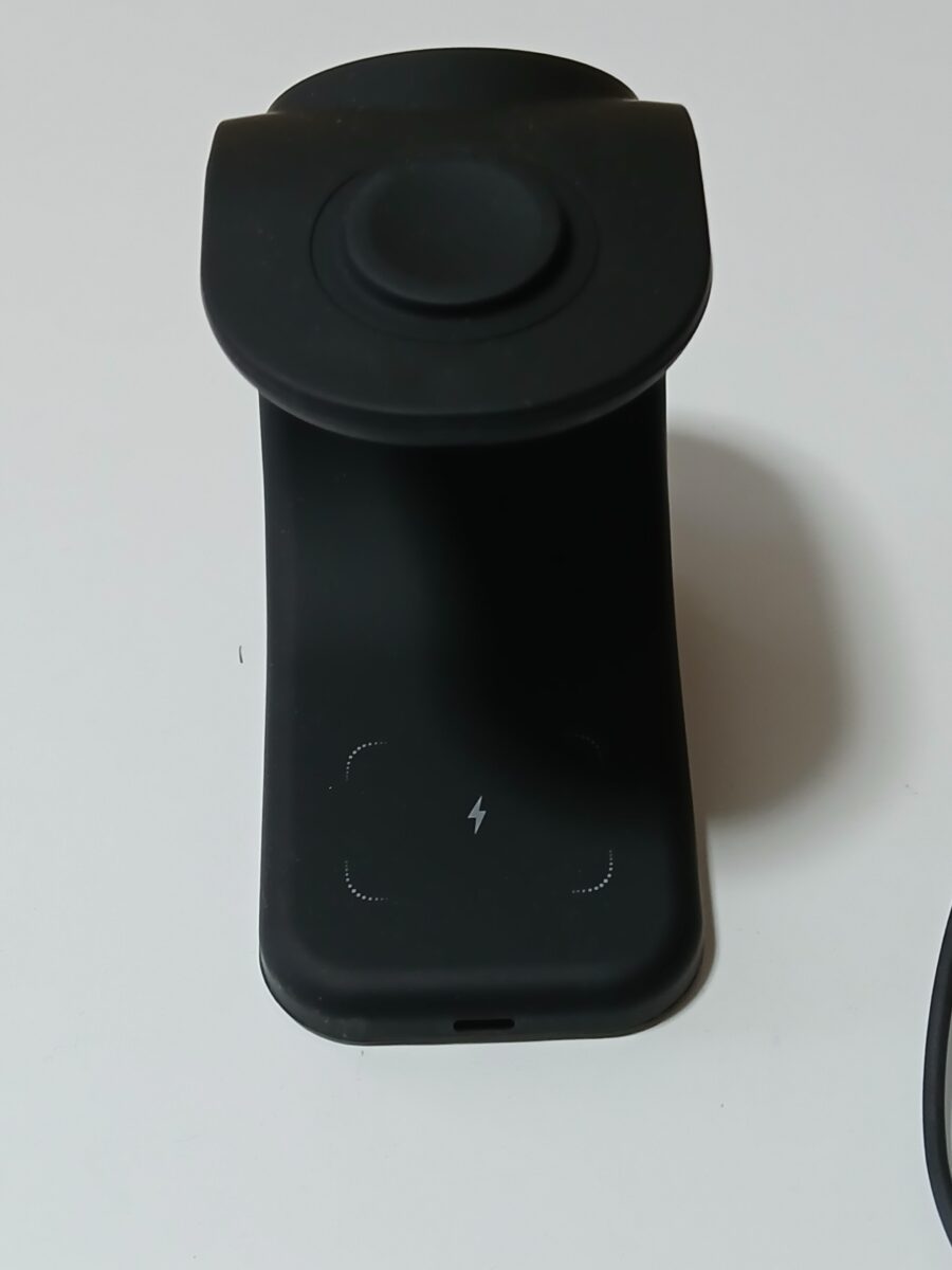 Magnetyczna Ładowarka Indukcyjna 3w1 (15W Max) - obrazek 3