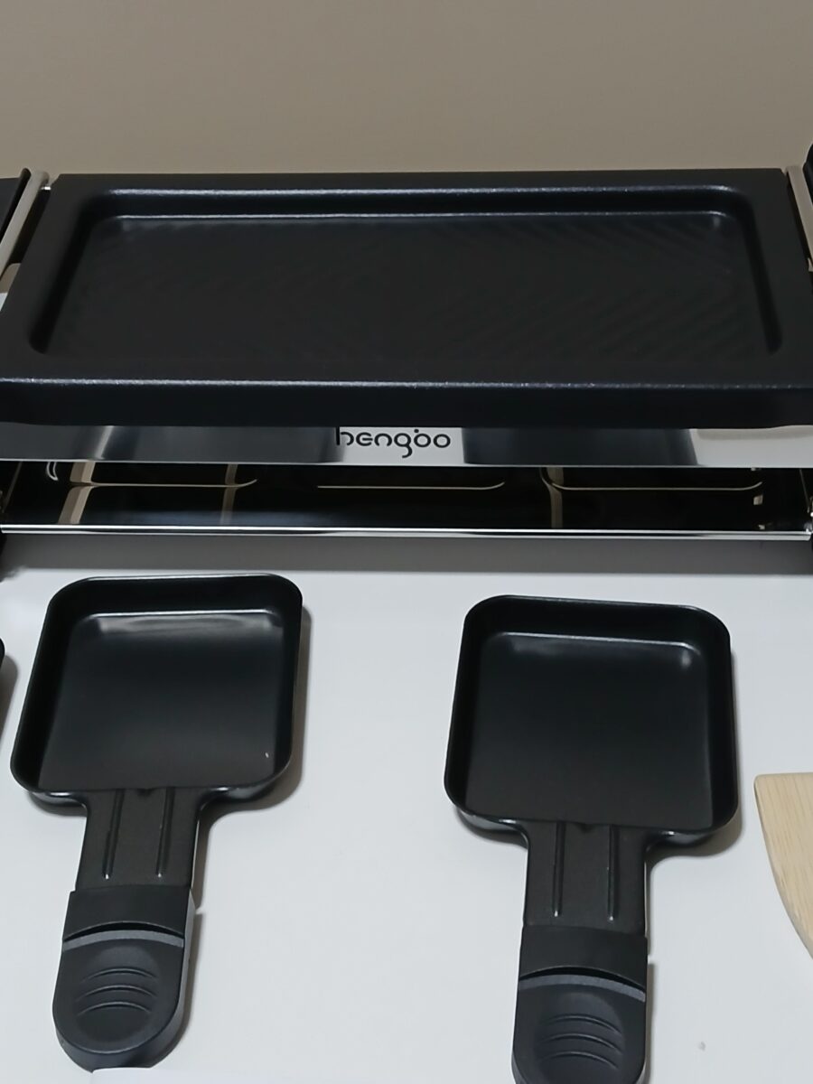 Grill Raclette Hengbo 700W + 3 patelnie + 3 łopatki - obrazek 2
