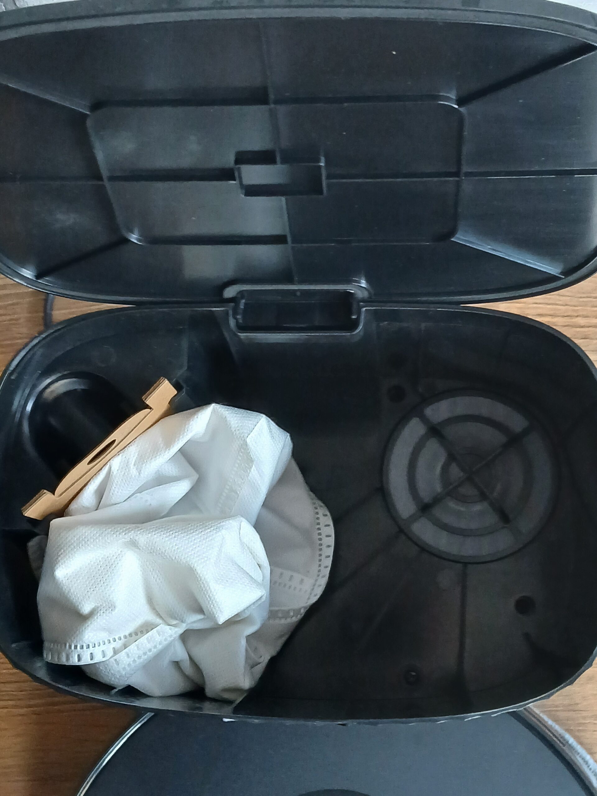 Robot sprzątający Cleanova W11 stacja automatyczna mop laser LDS pilot - obrazek 3