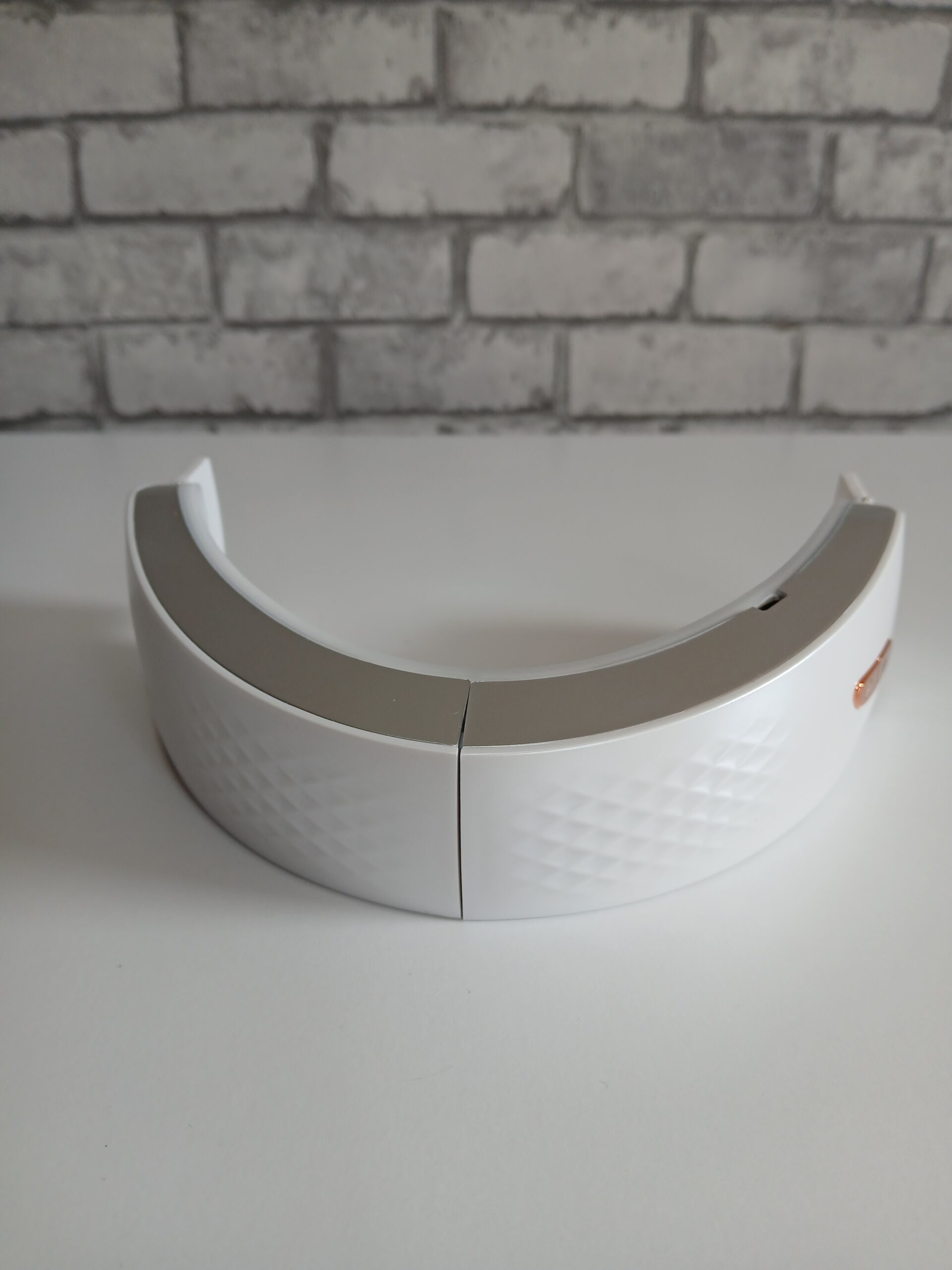 Masażer wyszczuplający twarz podbródek V-Face LIFT BELT V-four - obrazek 5