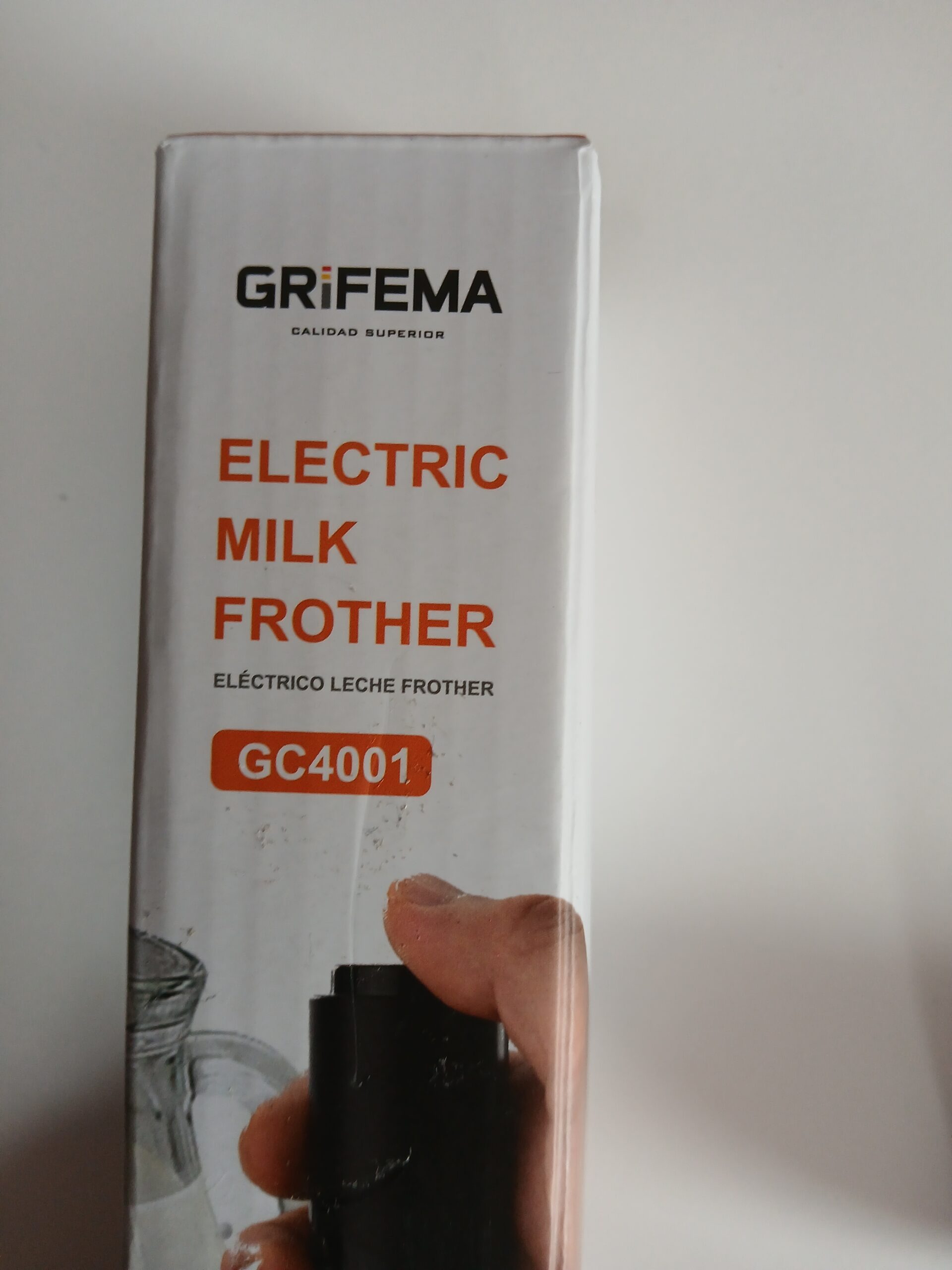 Ręczny elektryczny spieniacz do mleka GRIFEMA GC4001 - obrazek 5