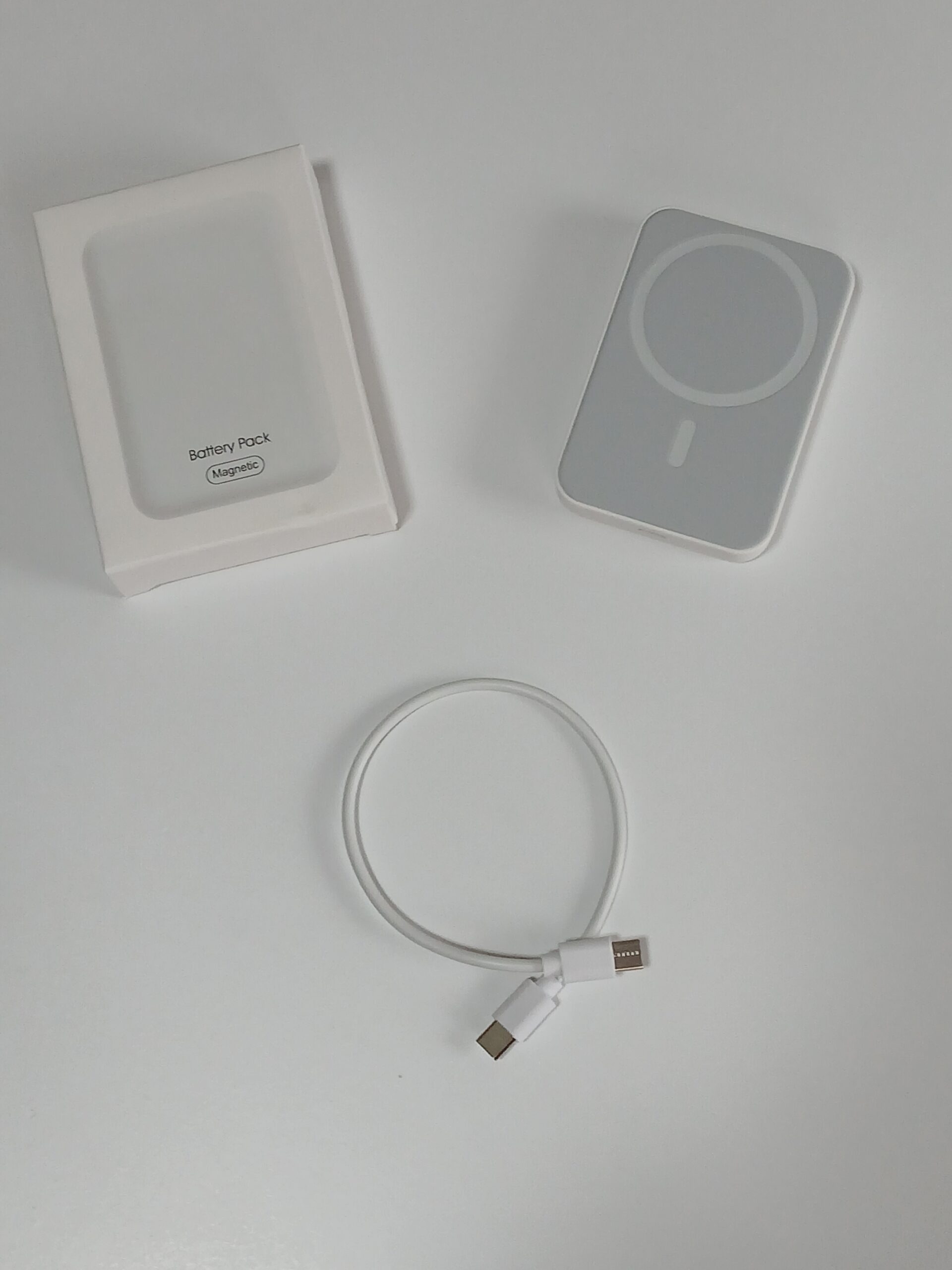 Magnetyczny powerbank bezprzewodowy MagSafe 15W