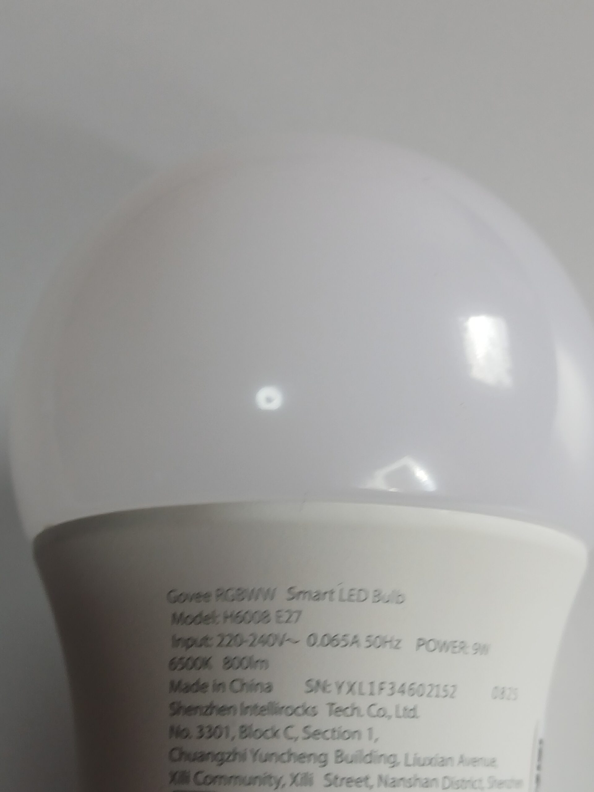 Inteligentne żarówki Smart LED Govee RGBWW E27 9W 800lm Zestaw 4 szt. - obrazek 5