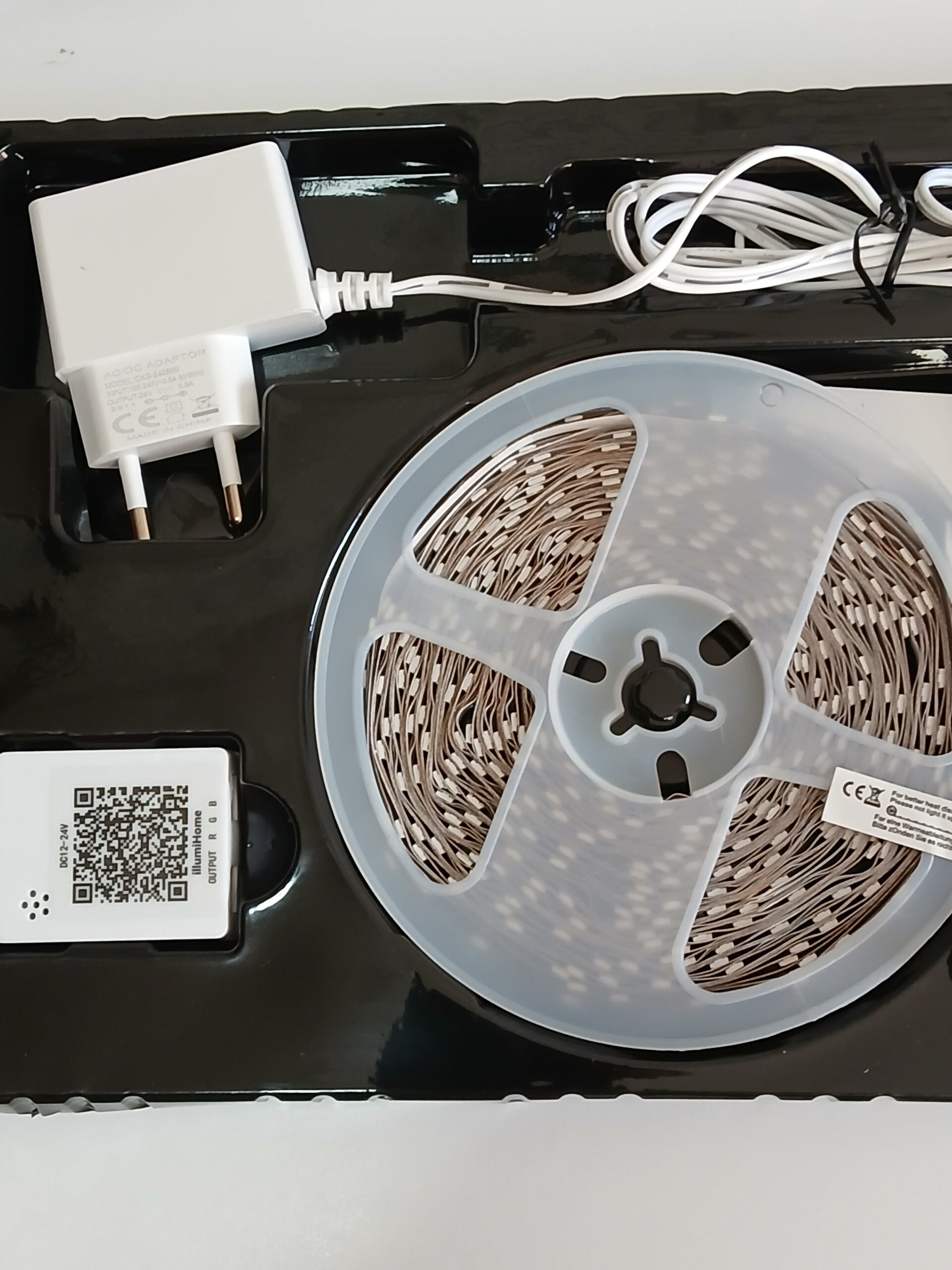 Taśma LED RGB 10m zestaw z pilotem zasilacz Light-002 - obrazek 2